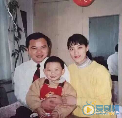 黄子韬小时候照片 黄子韬高清写真_黄子韬高清剧照