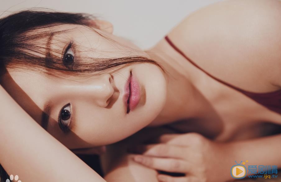 周睿君文艺写真 周睿君高清写真_周睿君高清剧照
