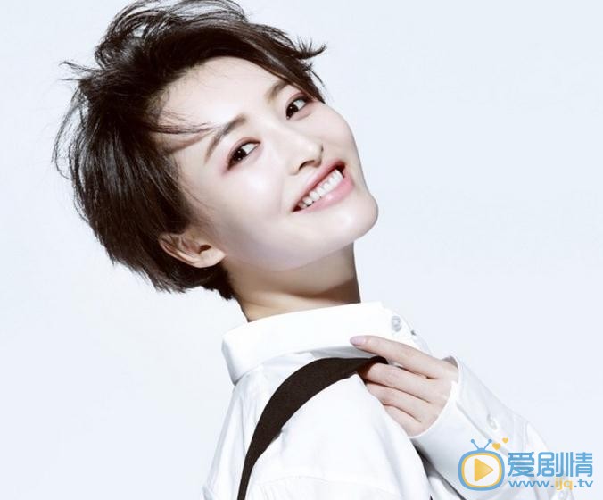 杨菲洋俏丽短发写真 杨菲洋高清写真_杨菲洋高清剧照