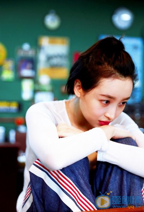杨菲洋休闲写真 杨菲洋高清写真_杨菲洋高清剧照