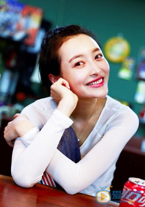杨菲洋休闲写真 杨菲洋高清写真_杨菲洋高清剧照