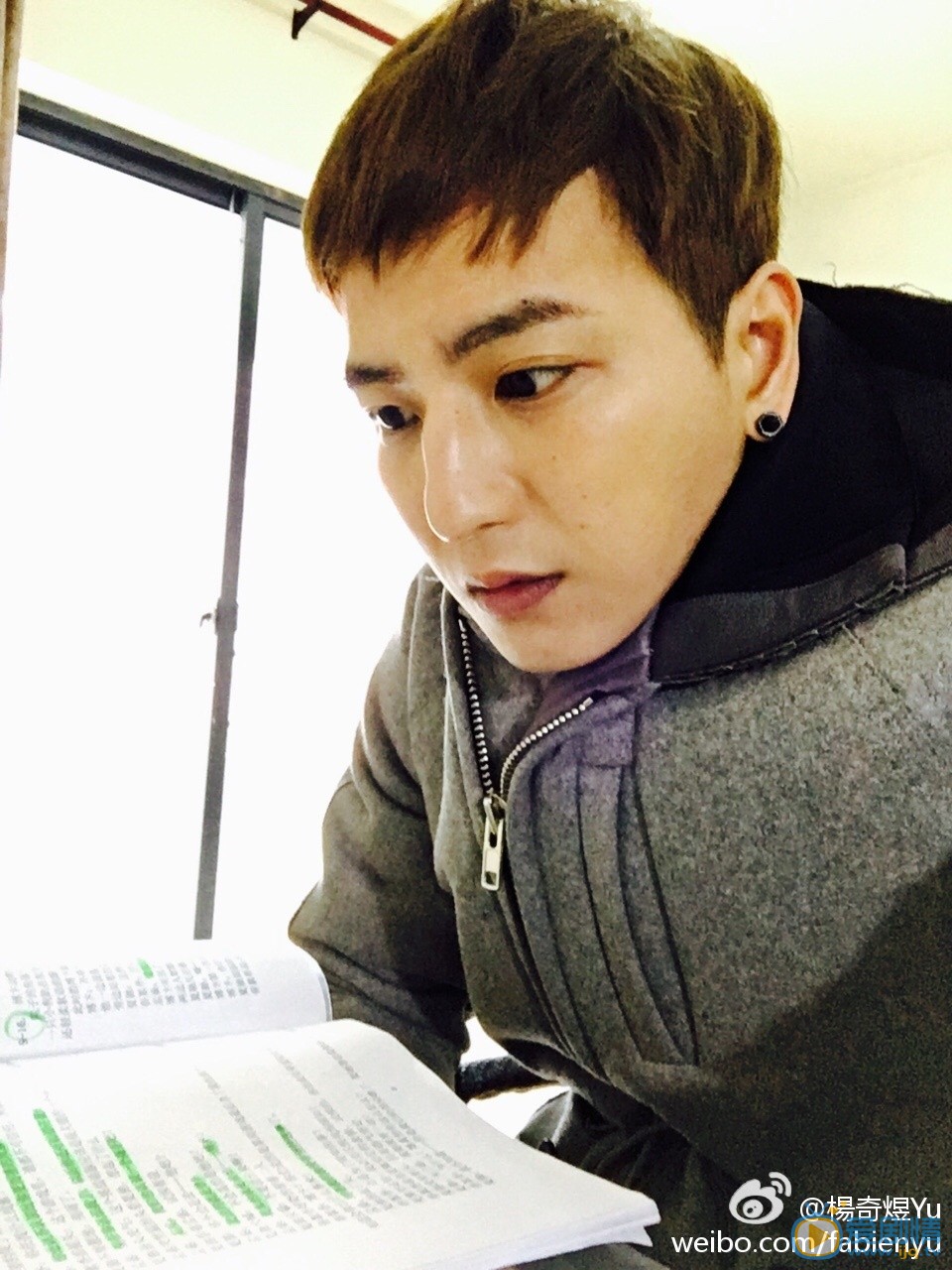 杨奇煜生活照 杨奇煜高清写真_杨奇煜高清剧照