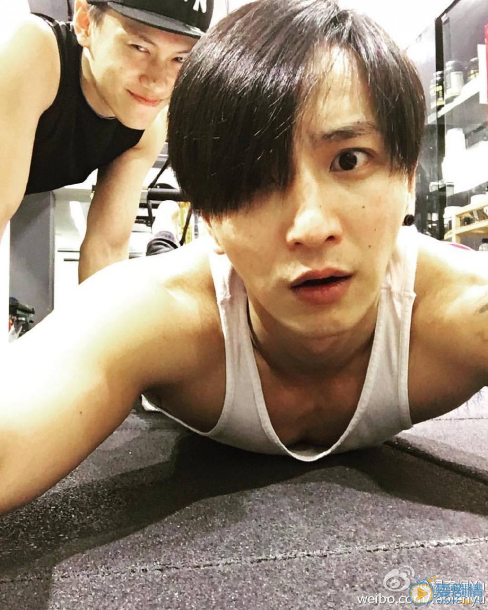 杨奇煜健身照 杨奇煜高清写真_杨奇煜高清剧照