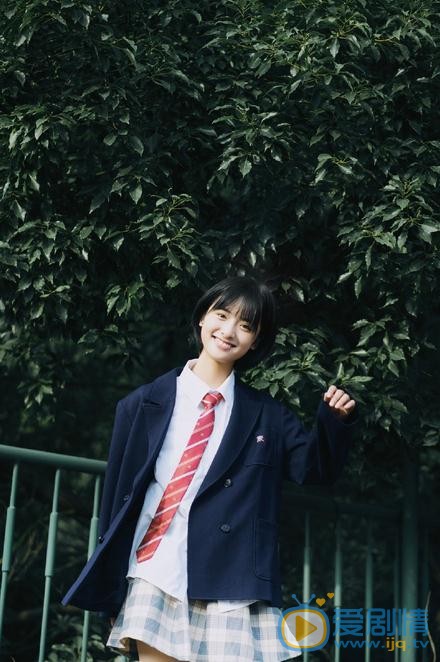沈月制服写真 沈月高清写真_沈月高清剧照
