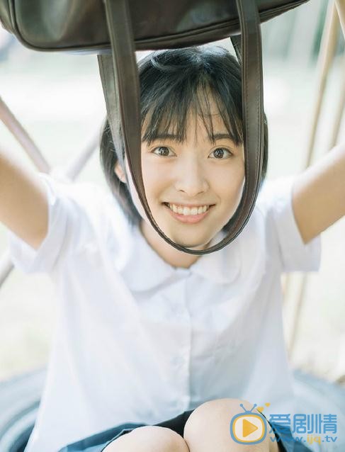 沈月笑容写真 沈月笑容写真