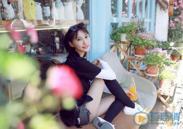 白柳汐学院风写真 白柳汐高清写真_白柳汐高清剧照