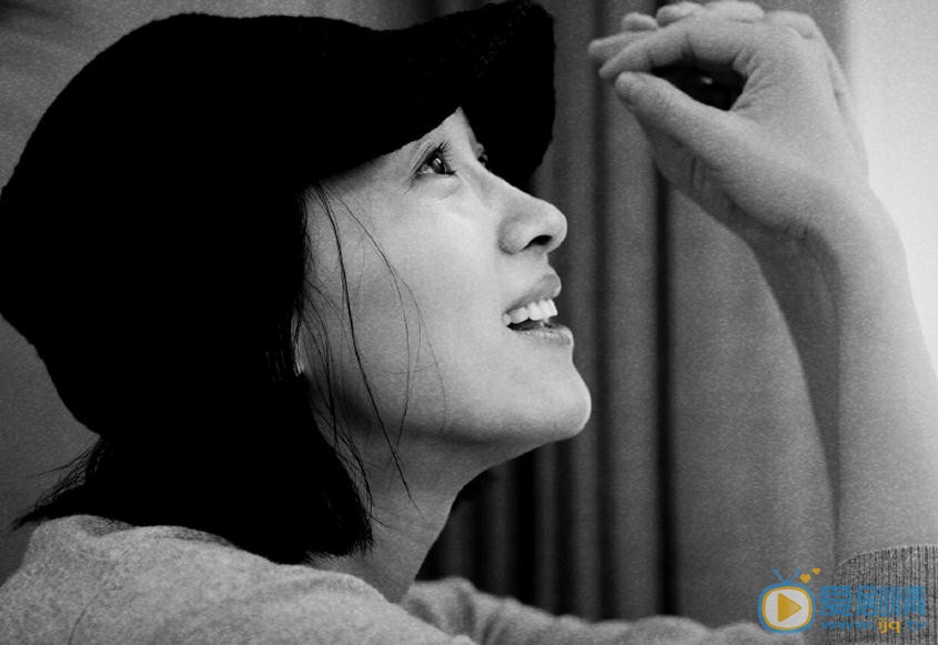 练束梅黑白写真 练束梅高清写真_练束梅高清剧照