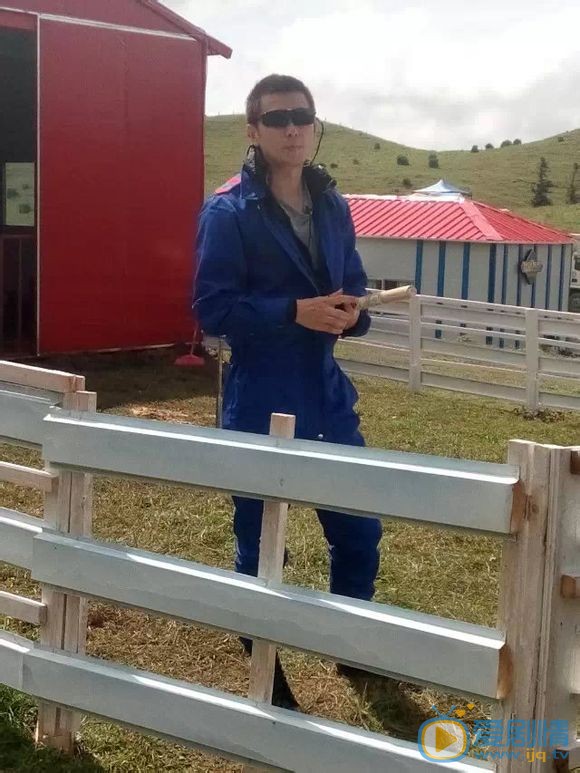 保剑锋综艺节目照 保剑锋综艺节目照