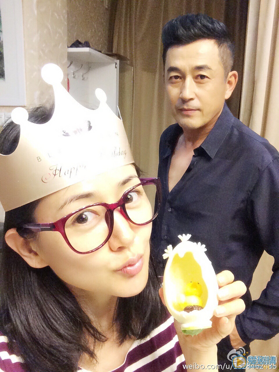 张定涵夫妻合照 张定涵王志飞夫妻合照