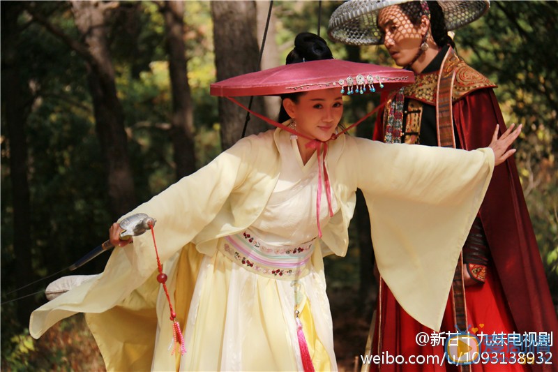 张定涵《新甘十九妹》剧照 张定涵高清写真_张定涵高清剧照