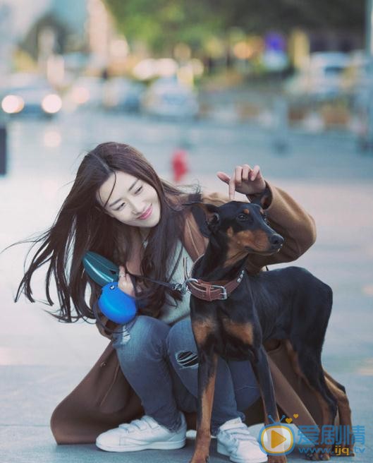 崔宝月街拍写真 崔宝月高清写真_崔宝月高清剧照