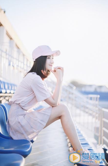 贾博雅街拍写真 贾博雅高清写真_贾博雅高清剧照