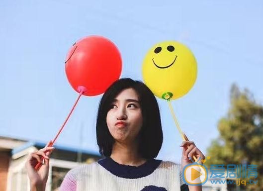 贾博雅可爱街拍 贾博雅高清写真_贾博雅高清剧照