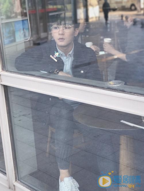 马梓铭街拍 马梓铭高清写真_马梓铭高清剧照
