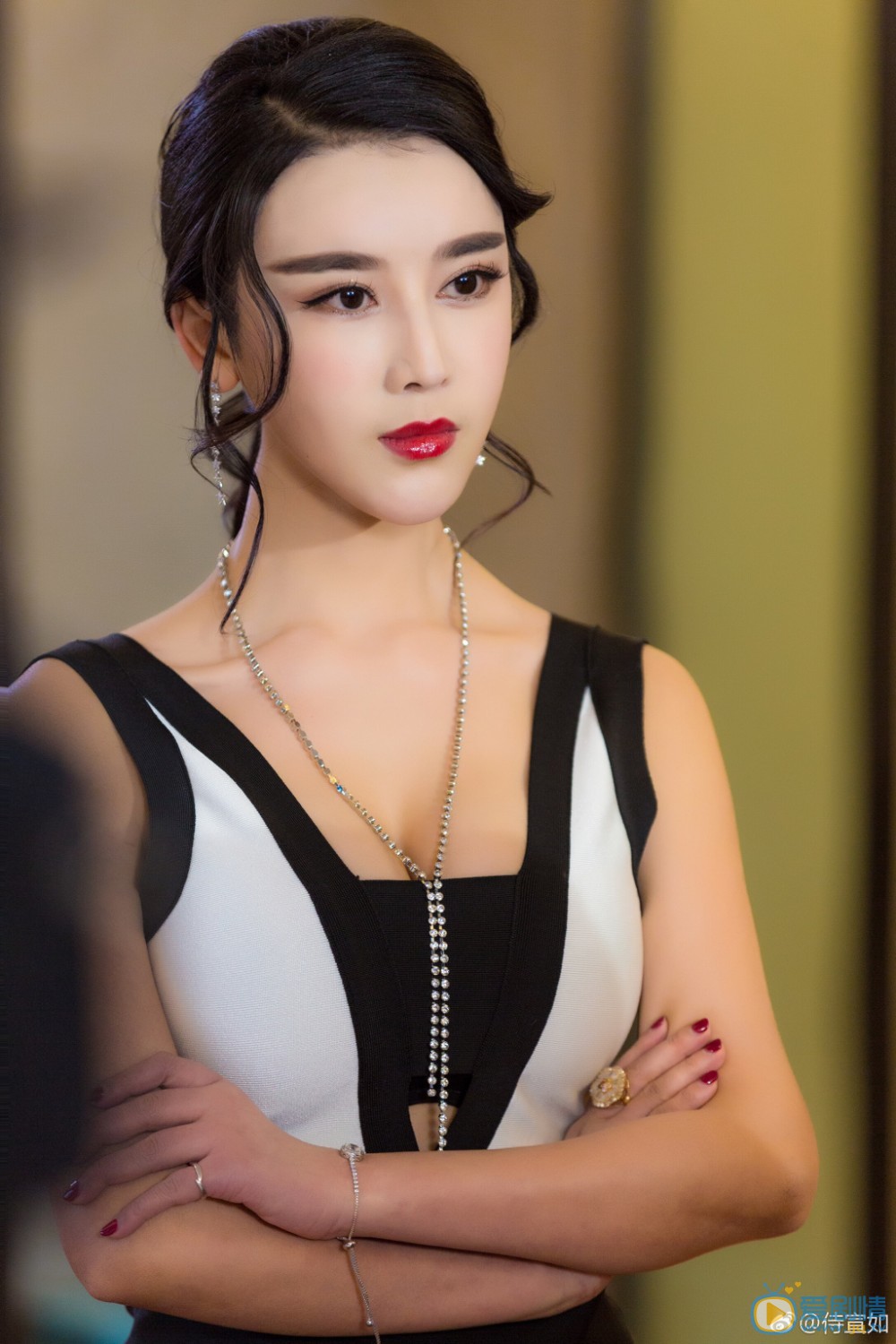 侍宣如《二次觉醒》剧照 侍宣如高清写真_侍宣如高清剧照