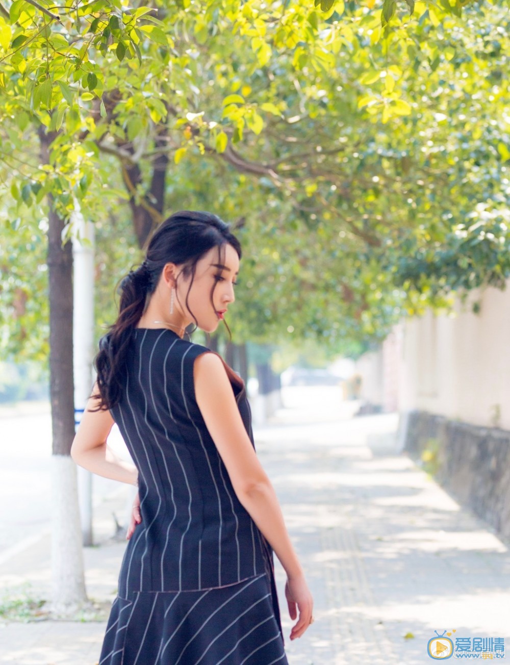 侍宣如时尚街拍 侍宣如高清写真_侍宣如高清剧照