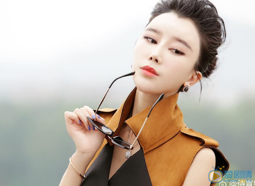 侍宣如时尚街拍 侍宣如高清写真_侍宣如高清剧照