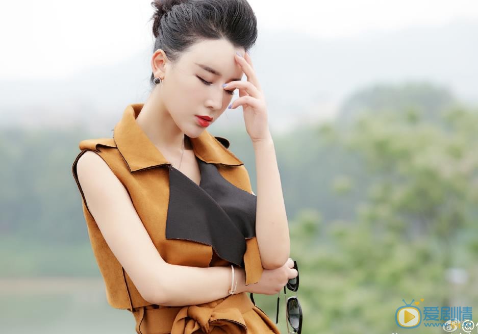 侍宣如时尚街拍 侍宣如高清写真_侍宣如高清剧照