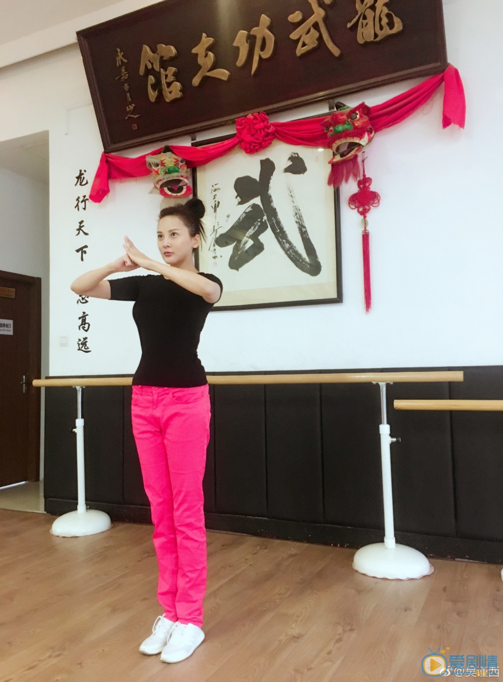 吴谨西《江城刑警》剧照 吴谨西高清写真_吴谨西高清剧照