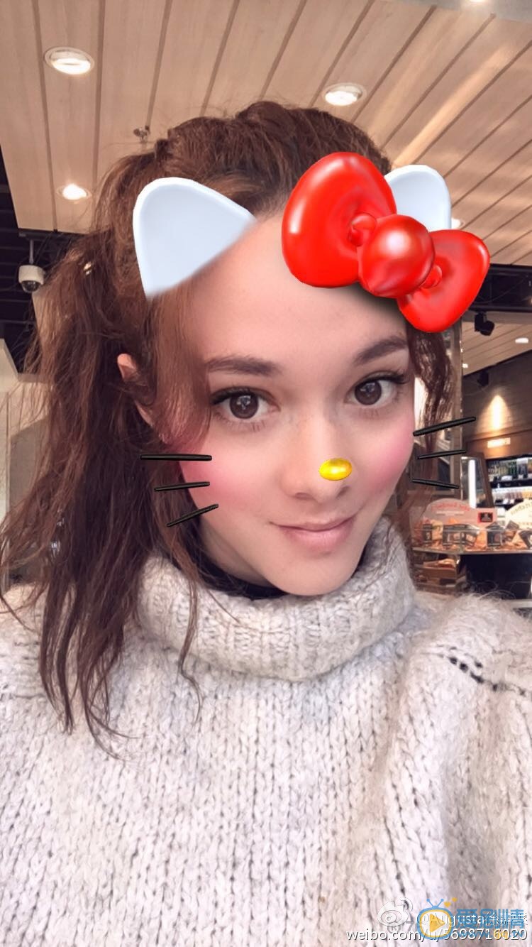 徐嘉雯嘟嘴卖萌照 徐嘉雯高清写真_徐嘉雯高清剧照