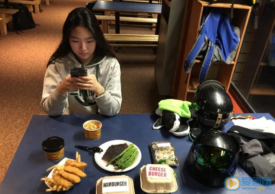 孙博豪家人合照 孙博豪高清写真_孙博豪高清剧照