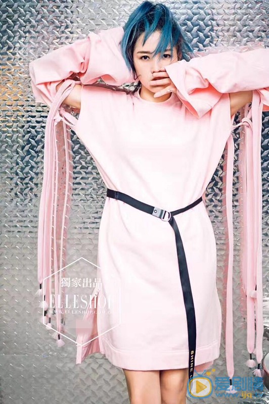 何洁杂志写真大片 何洁高清写真_何洁高清剧照