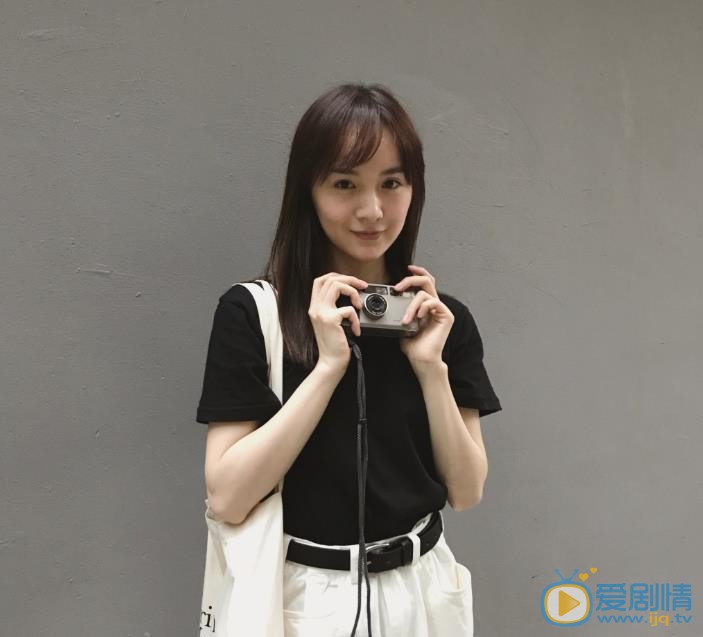 守卫者浮出水面张妍扮演者李依伊图片