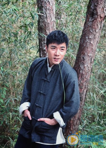 邓宁《黑网下星光》剧照 邓宁高清写真_邓宁高清剧照