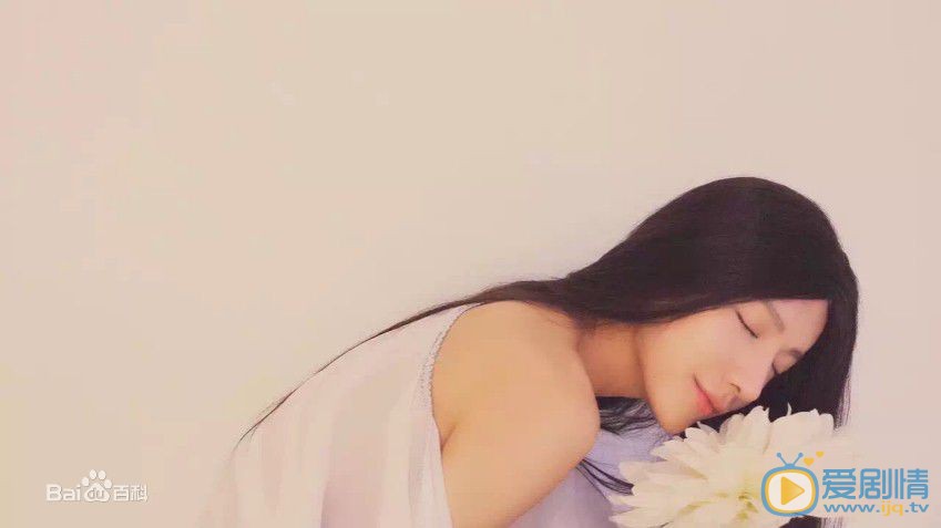 卢卓长发女装照 卢卓高清写真_卢卓高清剧照