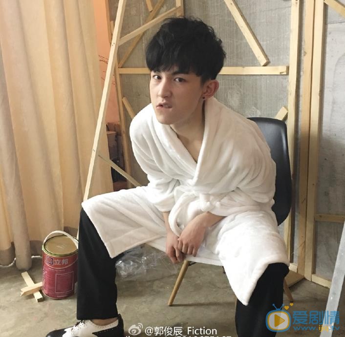 郭俊辰表情包 郭俊辰高清写真_郭俊辰高清剧照