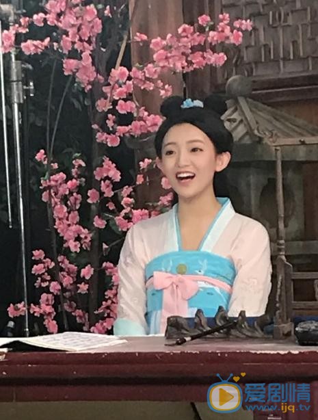 罗予彤片场照 罗予彤高清写真_罗予彤高清剧照