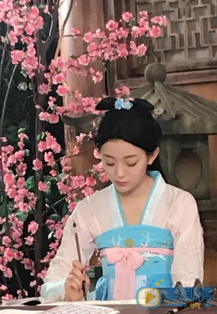 罗予彤片场照 罗予彤高清写真_罗予彤高清剧照