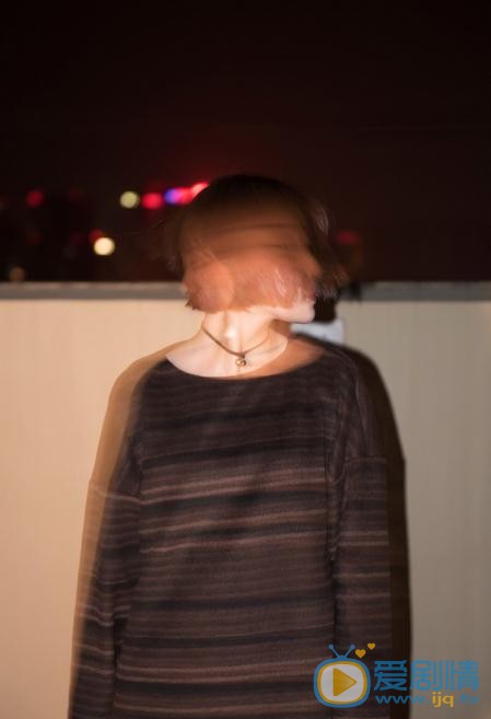 罗予彤黑色帅气写真 罗予彤高清写真_罗予彤高清剧照
