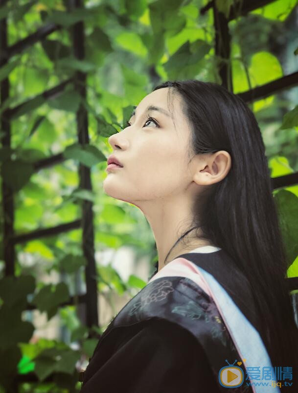 姜嫄清纯毕业照 姜嫄高清写真_姜嫄高清剧照