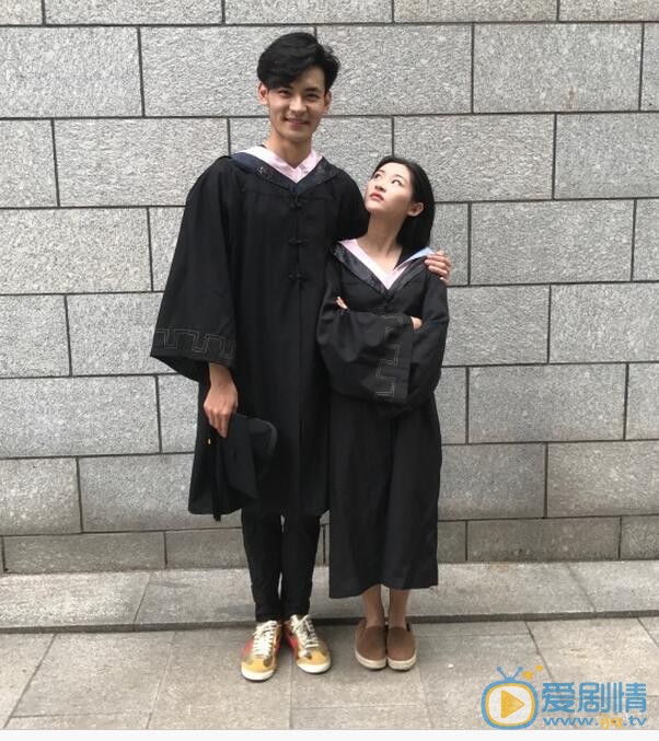 姜嫄清纯毕业照 姜嫄高清写真_姜嫄高清剧照