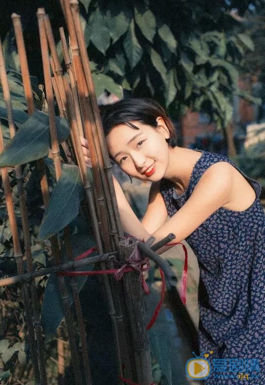 王玥婷街拍写真 王玥婷高清写真_王玥婷高清剧照