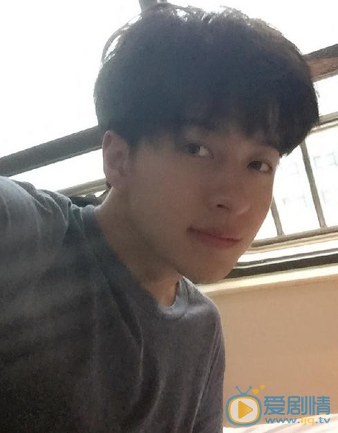 范晓东生活照 范晓东生活照