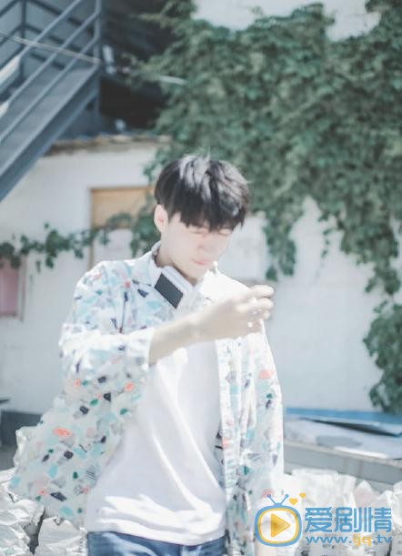 范晓东清凉写真 范晓东高清写真_范晓东高清剧照