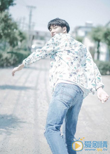 范晓东清凉写真 范晓东高清写真_范晓东高清剧照