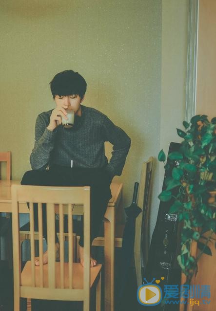 范晓东休闲写真 范晓东高清写真_范晓东高清剧照