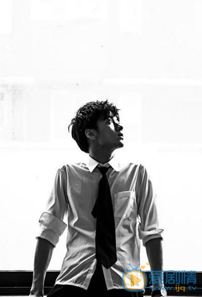范晓东黑白写真 范晓东高清写真_范晓东高清剧照