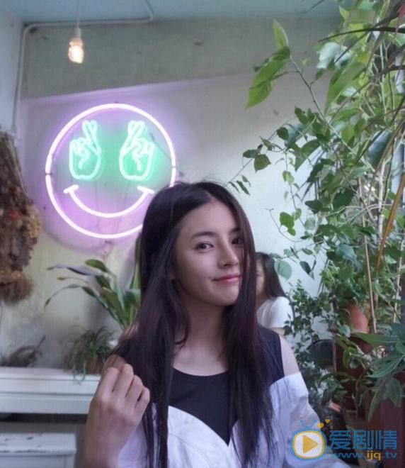 许雅婷生活照 许雅婷高清写真_许雅婷高清剧照