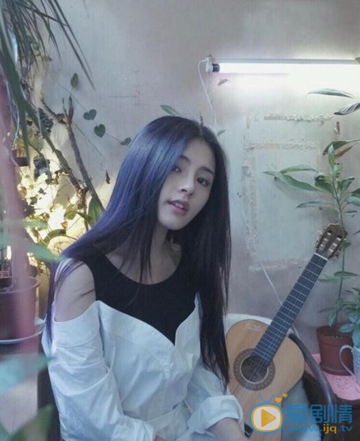 许雅婷生活照 许雅婷高清写真_许雅婷高清剧照