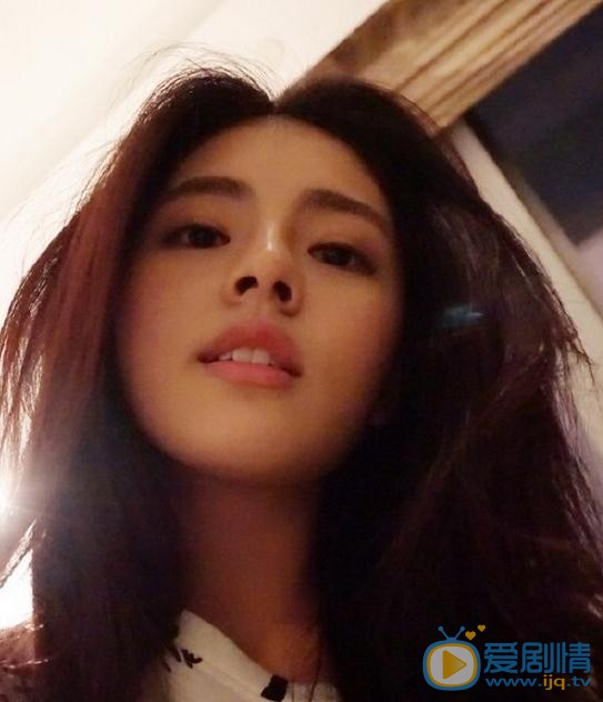 许雅婷生活照 许雅婷高清写真_许雅婷高清剧照