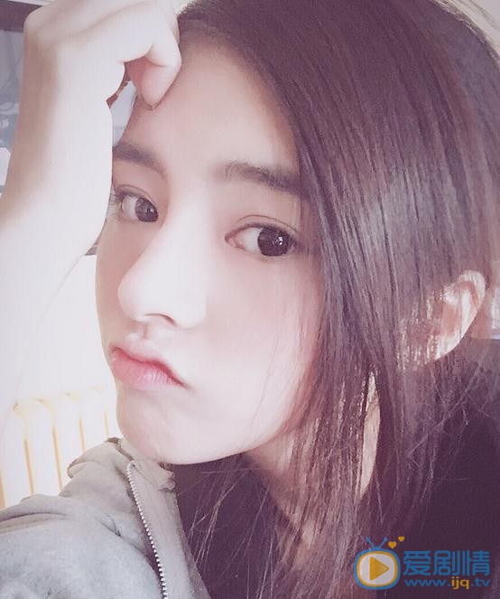 许雅婷可爱照 许雅婷高清写真_许雅婷高清剧照
