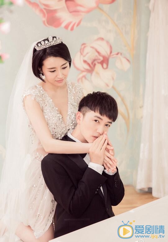 许之糯婚纱照 许之糯高清写真_许之糯高清剧照