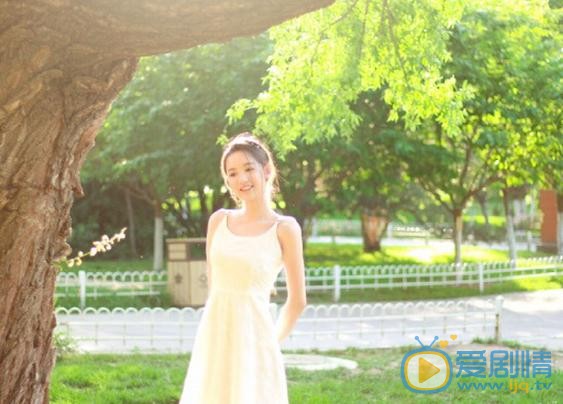 王玉雯夏日写真 王玉雯高清写真_王玉雯高清剧照