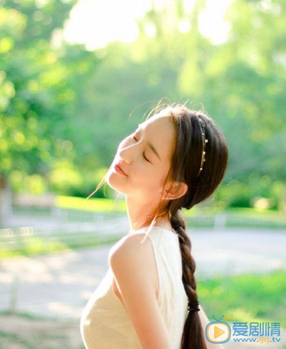 王玉雯夏日写真 王玉雯高清写真_王玉雯高清剧照