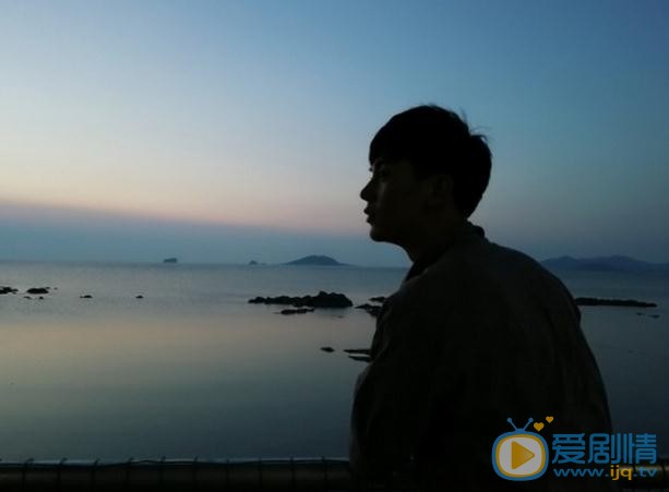陆钧彦海边写真 陆钧彦高清写真_陆钧彦高清剧照