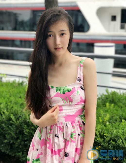 吕艳生活照 吕艳高清写真_吕艳高清剧照